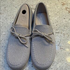 Rothy’s Women’s Shimmery Sand Boat Shoe. Brand new in box